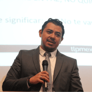 Dr. Luis Meixueiro Torres